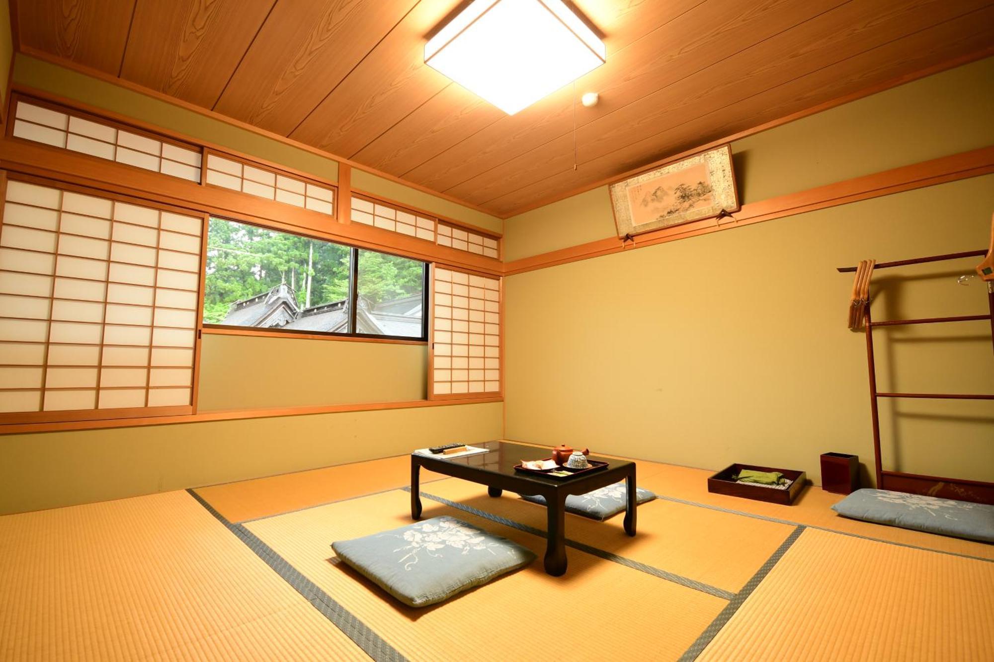 Koyasan Shukubo Fugenin Hotel Exterior foto